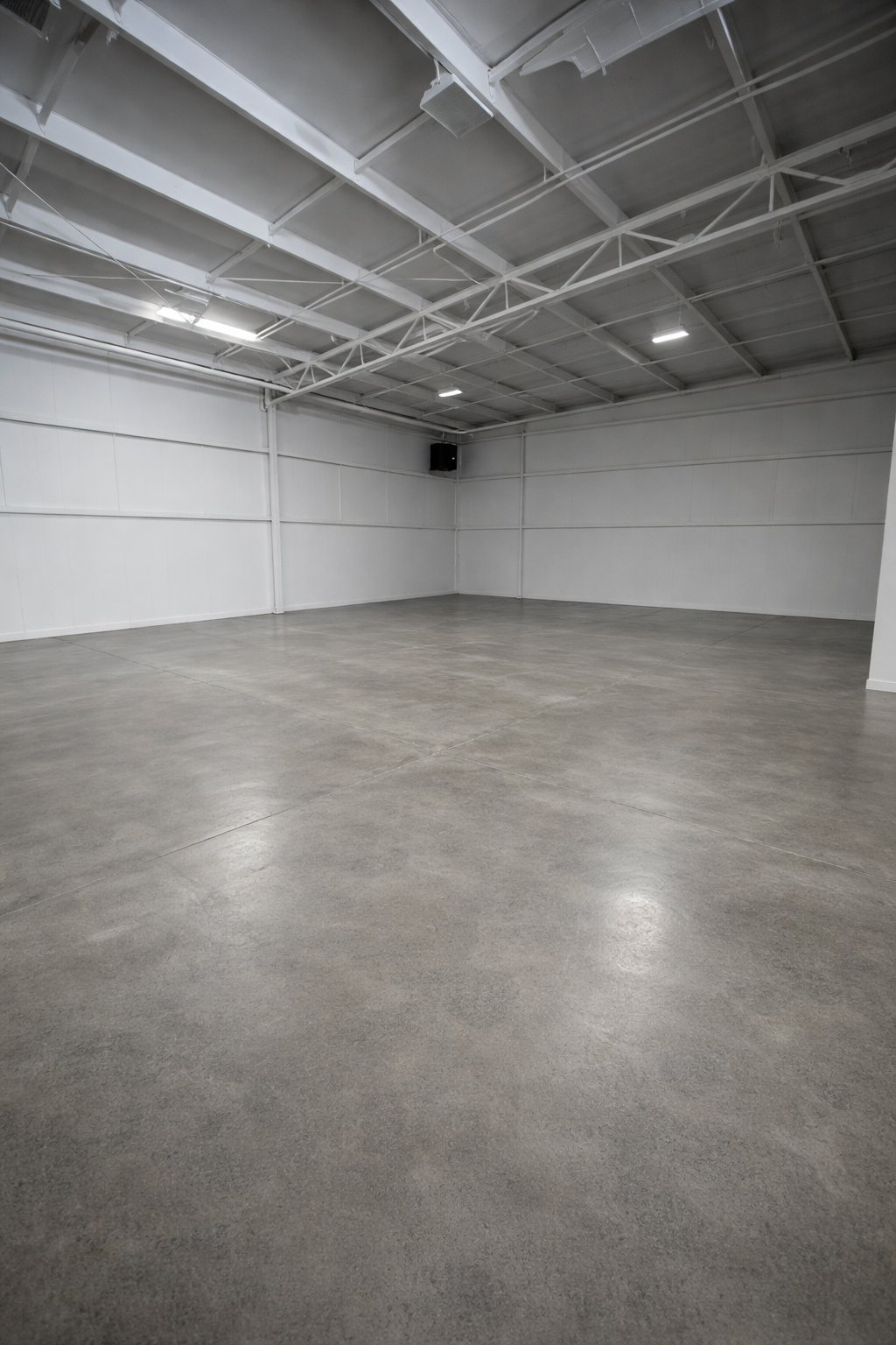 Suite 400 — 2,960 SF warehouse at 785 20th Street, Newport MN (leased)